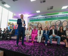 Ratinho Junior sanciona nova lei e mulheres vítimas de violência receberão auxílio do Estado