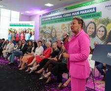 Ratinho Junior sanciona nova lei e mulheres vítimas de violência receberão auxílio do Estado