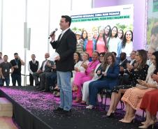 Ratinho Junior sanciona nova lei e mulheres vítimas de violência receberão auxílio do Estado